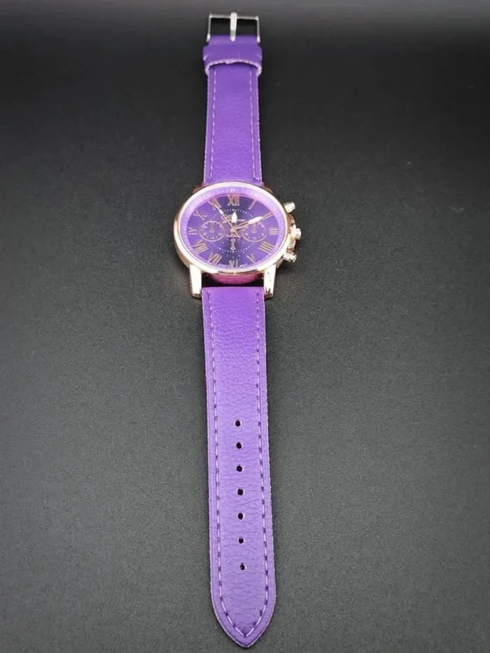 Montre violette, style vintage classique - photo numéro 3