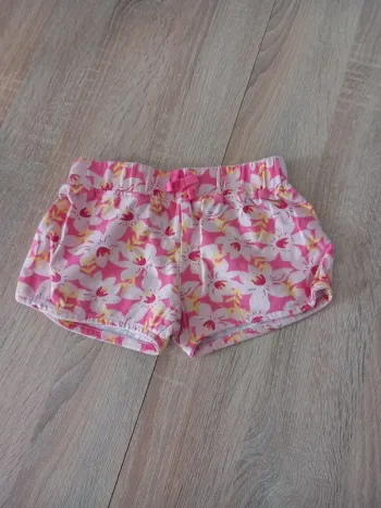 Short 4 ans