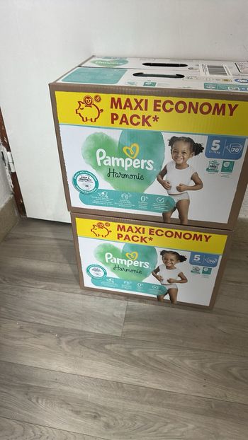 2 pack couche Pampers taille 5