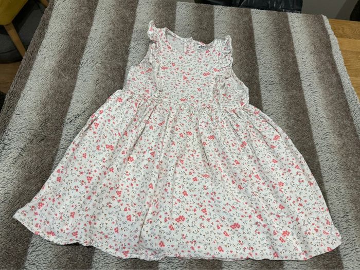 Robe.