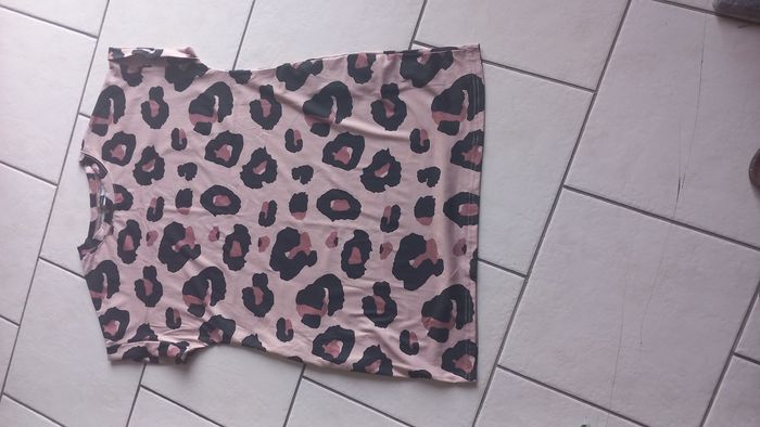 Robe leopard shein taille m tbe