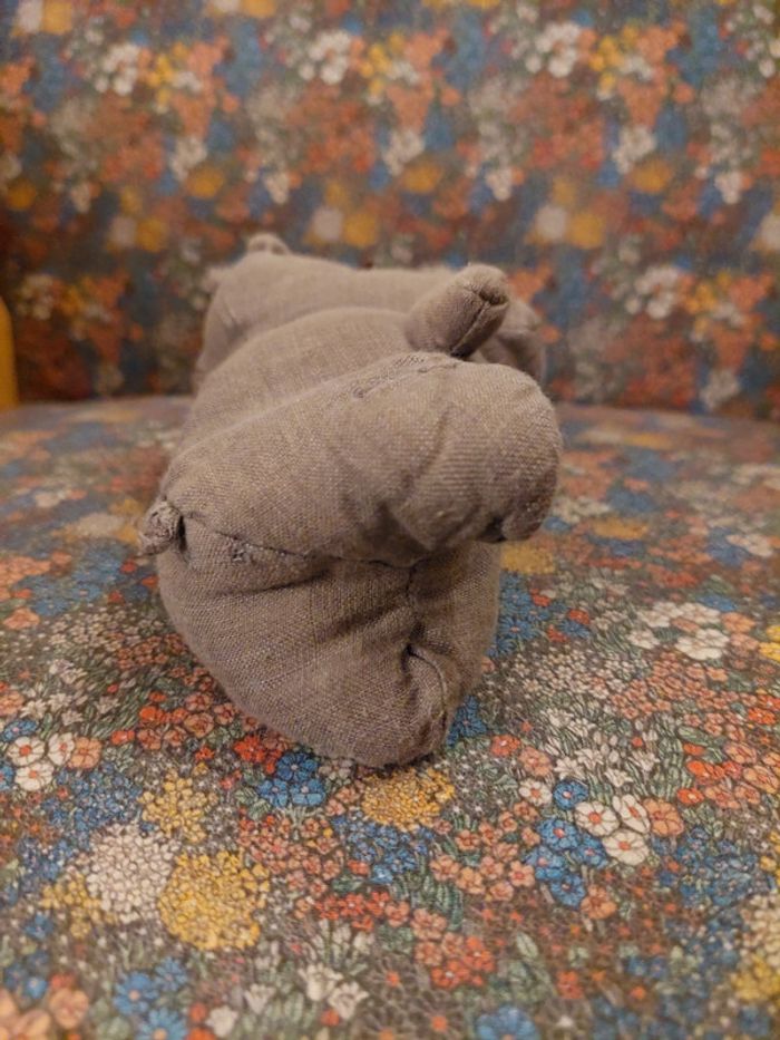 Maileg - petit mini doudou rhinocéros gris - photo numéro 5