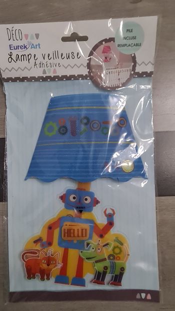 EUREK' ART : Lampe Veilleuse adhésif.