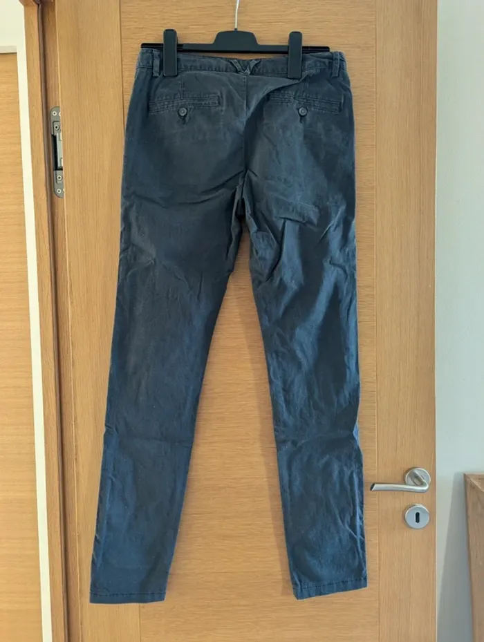 Pantalon gris - photo numéro 2