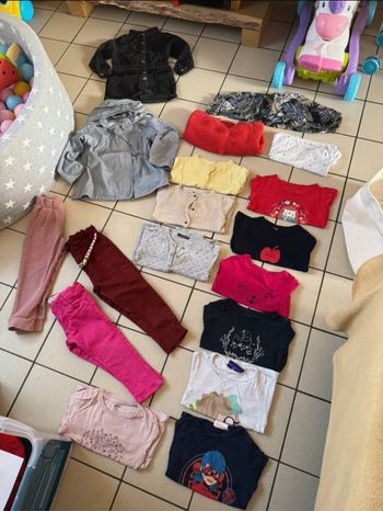 Lot 3 ans fille