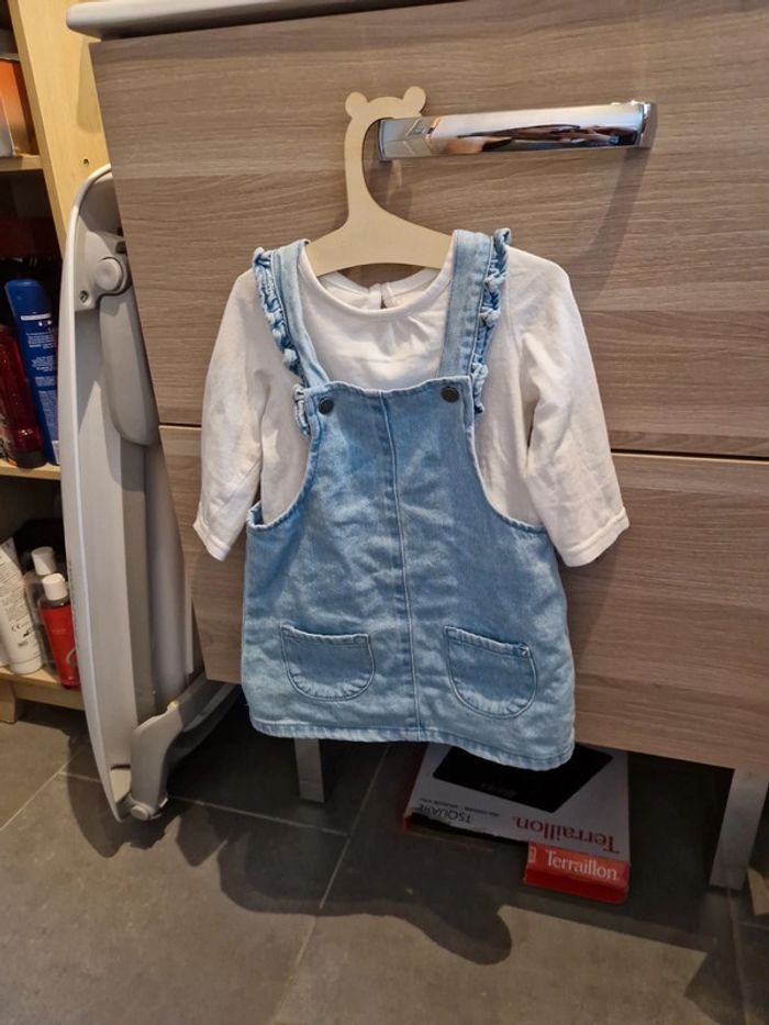 Robe en jean avec petit haut - photo numéro 3