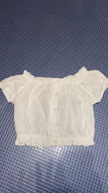Blouse épaule dénudé