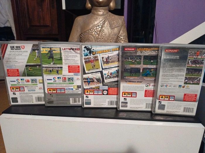 LOT 5 jeux PSP occasion collection football 😊 - photo numéro 7
