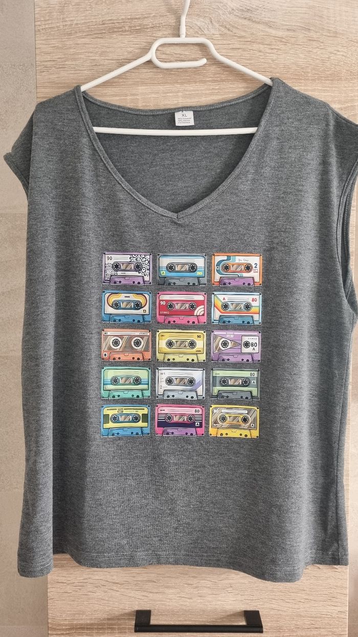 Tee shirt gris XL Cassettes