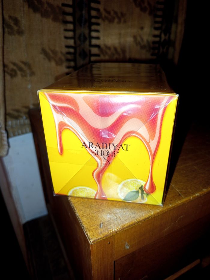 Lemon sorbet b'y arabiyat sugar made m'y perfumes - photo numéro 5