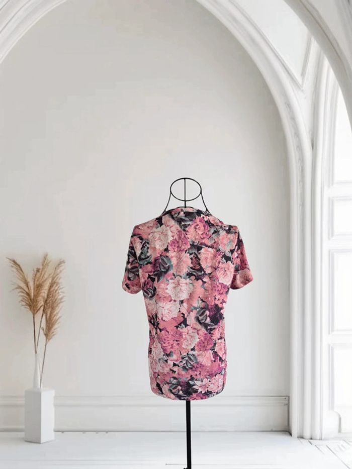 Tee-shirt fleuri 82 🌸 - photo numéro 2