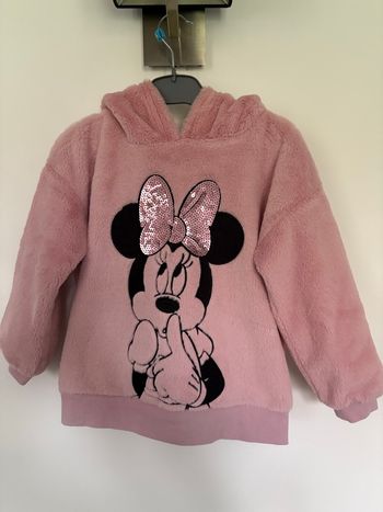Pull Minnie
