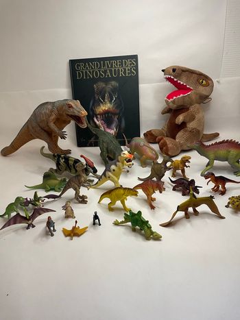 Lot dinosaure 