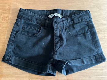 Short en jean noir H&M taille 10-11 ans