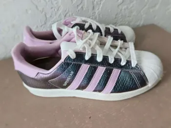Adidas  superstar
