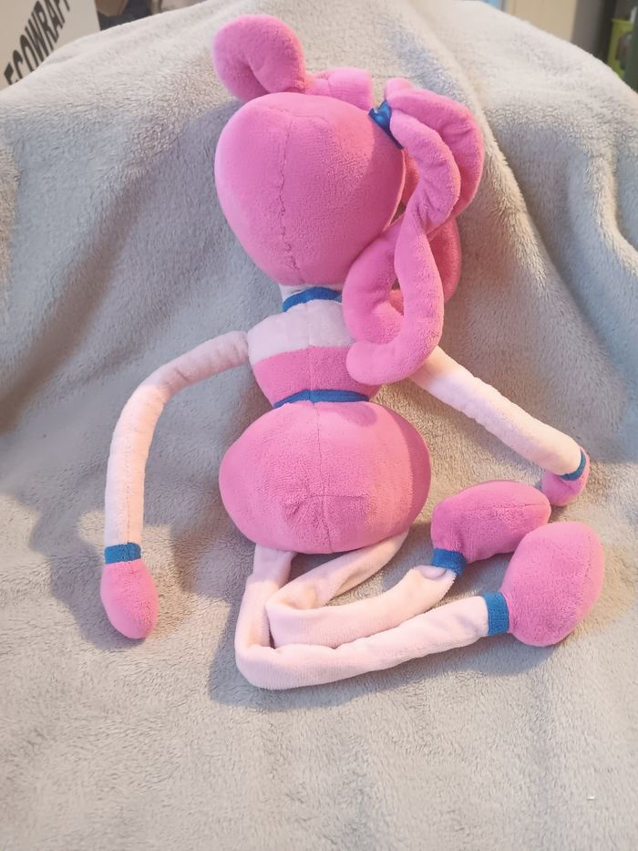 Peluche mommy long legs poppy playtime - photo numéro 2