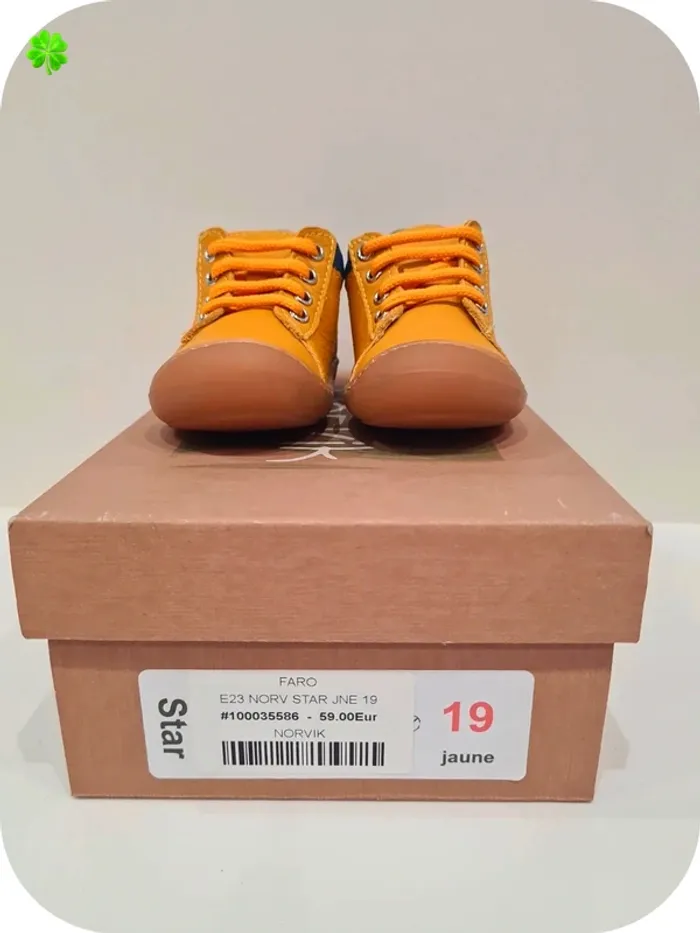 Chaussures souples Norvik taille 19 - photo numéro 3