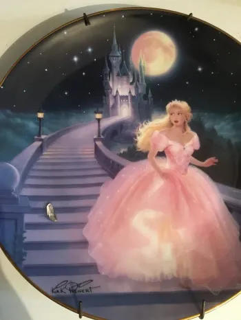 Assiette décorative porcelaine