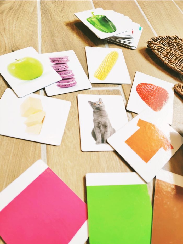 🐥Lot de 39 Flash cards /cartes Apprentissage reconnaissance des couleurs objets - photo numéro 3