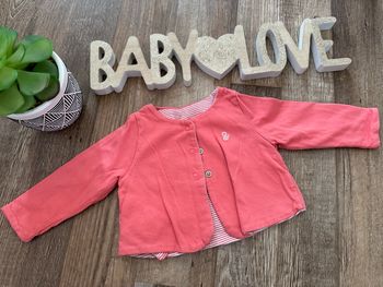 - Gilet Obaibi   - 3 mois - Très bon état