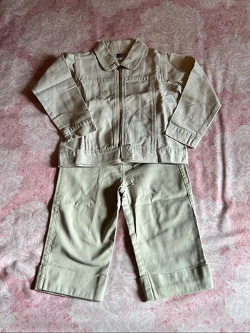 Ensemble veste et pantalon 3/4 petite fille