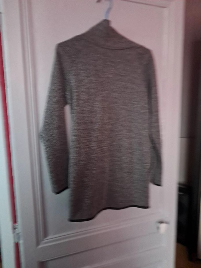 Gilet gris - photo numéro 3