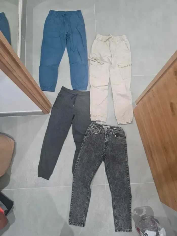 Lot pantalon