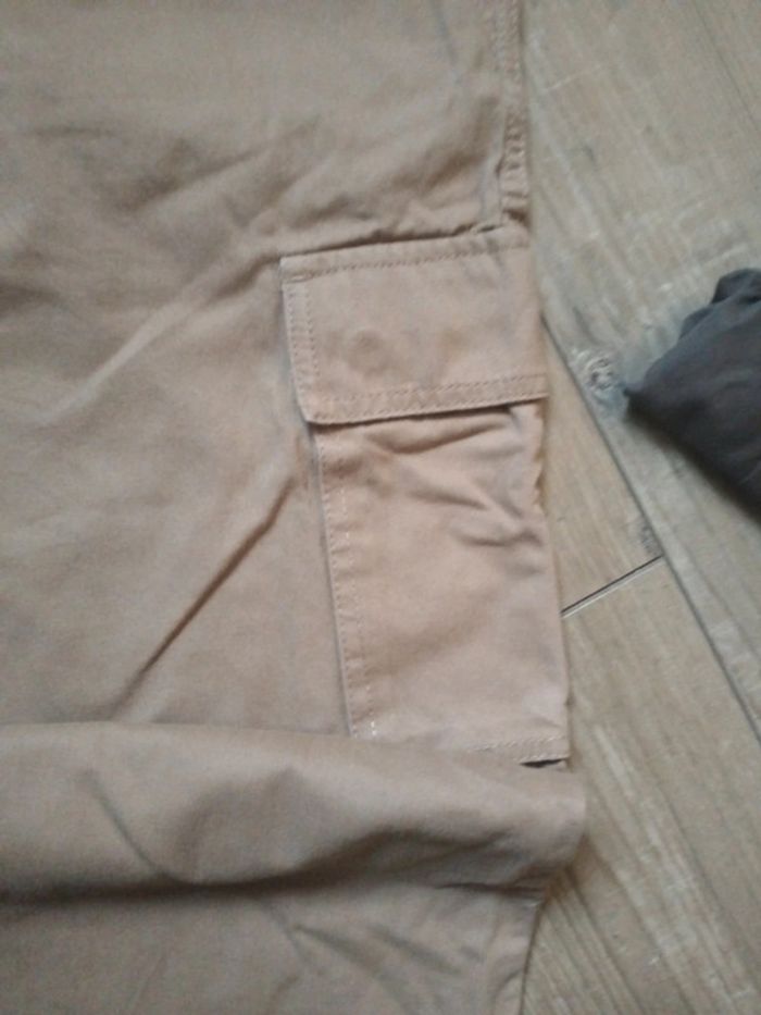 4 pantalons dont 2 cargo - photo numéro 5