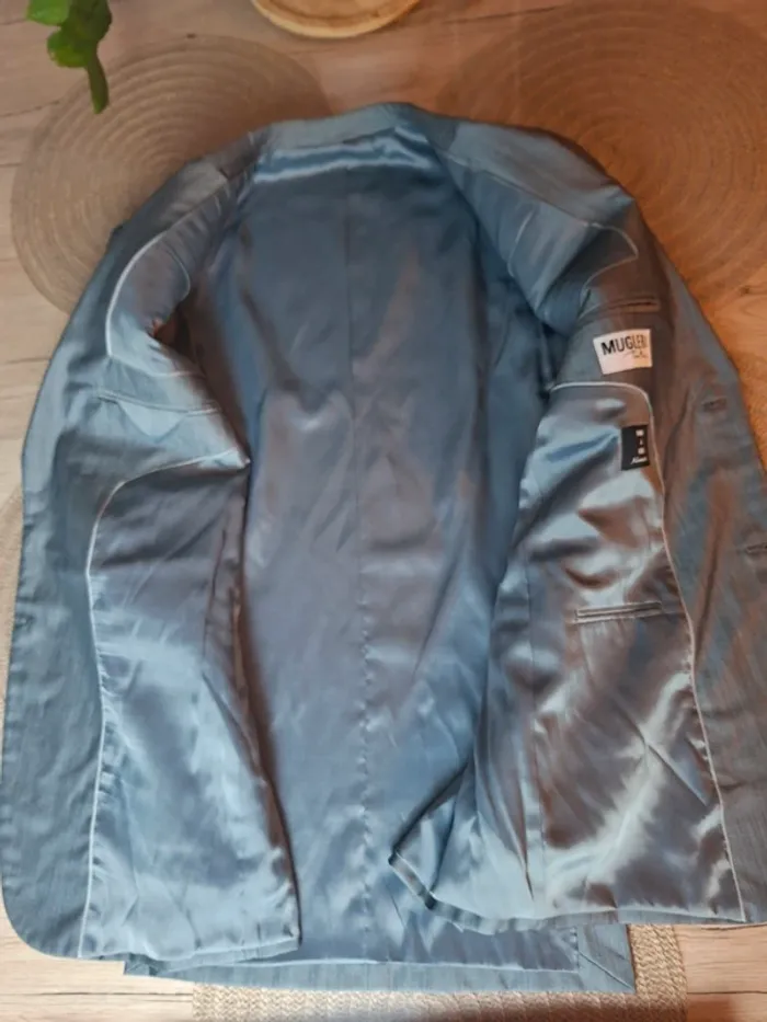 Costume Homme Thierry Mugler – 2 pièces (Veste 48 / Pantalon 44) - photo numéro 11