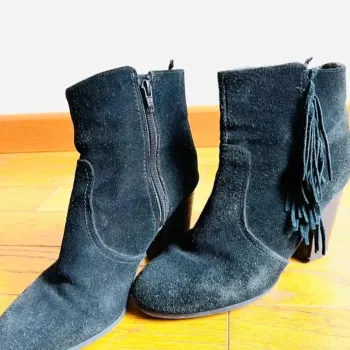 Sublime bottines noir en cuir à talon taille 40 avec frange shoes