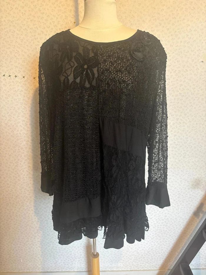 Blouse manche longue taille 44 marque purplerose neuf