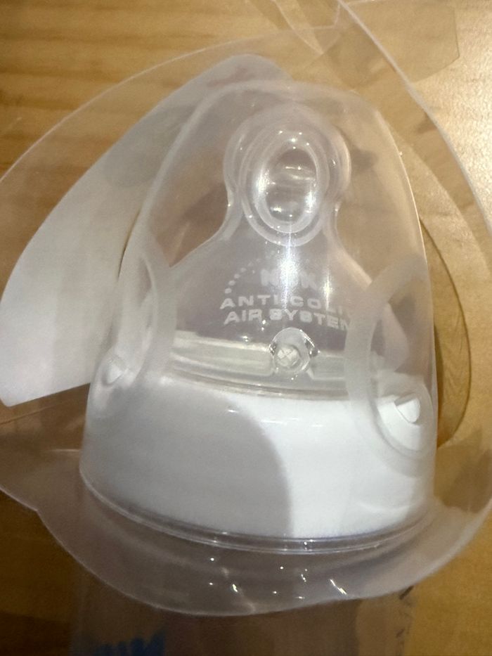 Biberon nuk 250ml 6-18 mois - photo numéro 3