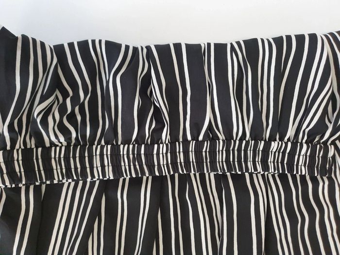 Jupe à lignes - photo numéro 4