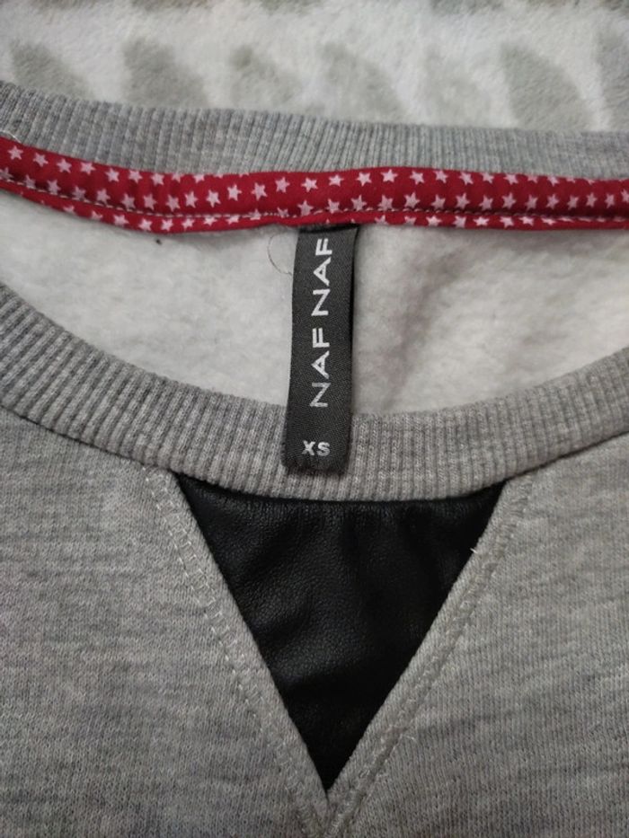 Sweat tee-shirt manches courtes aspect cuir NAF NAF taille XS 34 - photo numéro 4