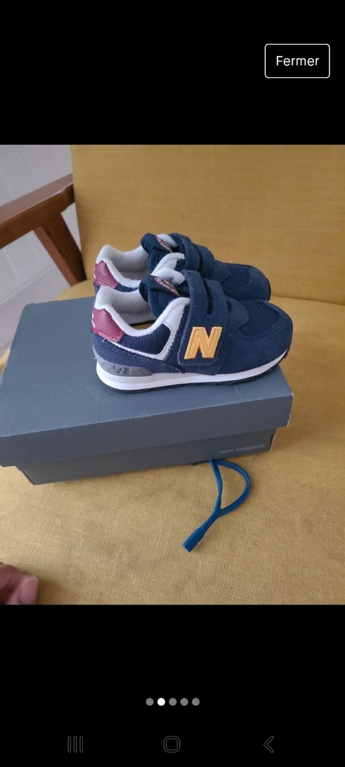 New balance neuve taille 22 - photo numéro 2