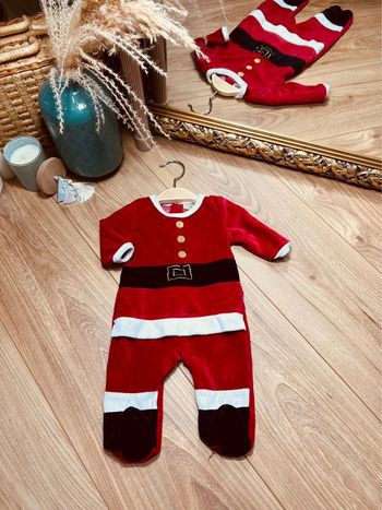 Taille 3 mois pyjama de Noël velours garçon boîte à malice rouge 💙