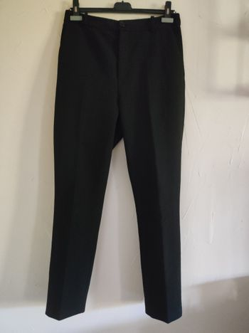 Pantalon droit ajusté noir Zara taille 42