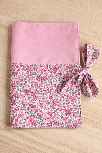 Protege carnet de santé