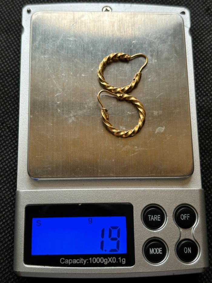 Belle paire de boucles d’oreilles «créoles » torsadées en or 18 carats femme TBE - photo numéro 7