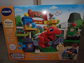 Tut copains VTech super camion Dino parc