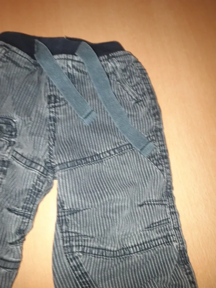 Pantalon 9 mois - photo numéro 2