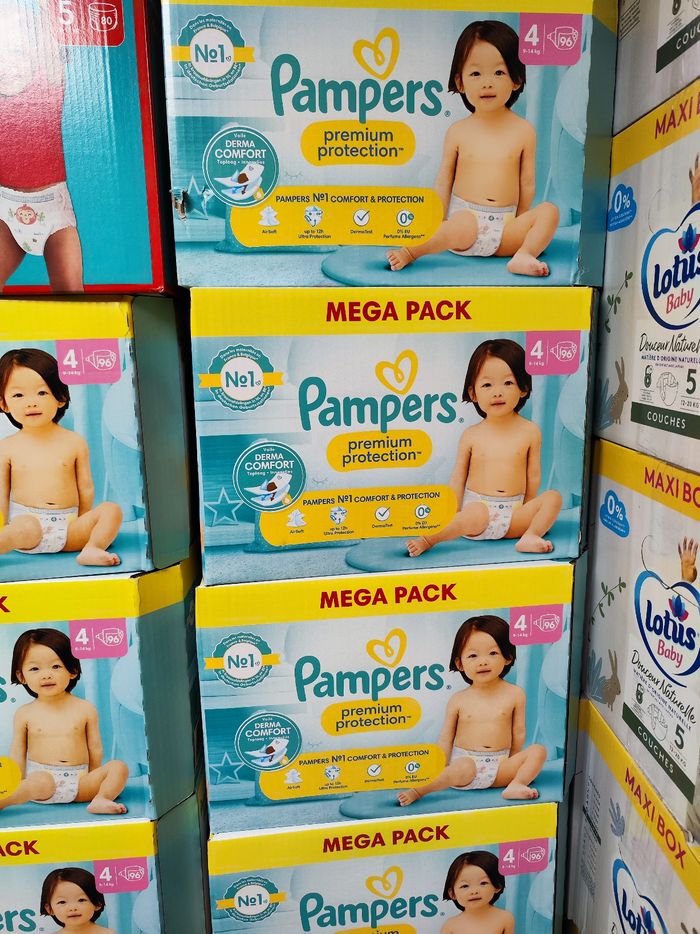 Pampers premium taille 4 2 cartons