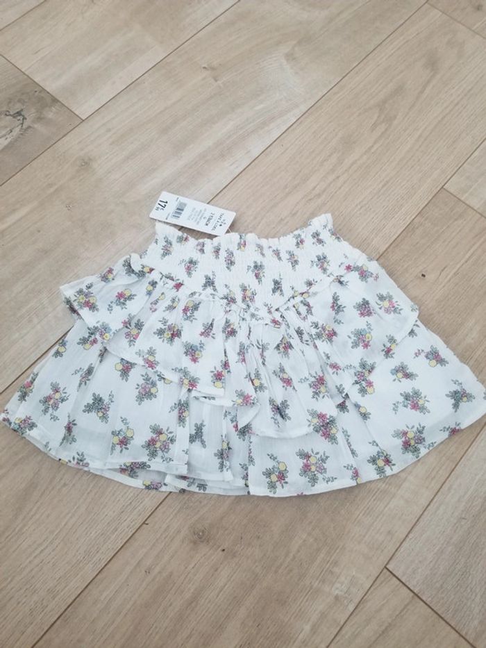 Jupe tape à l'œil 2ans