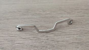 Support phare avant pièce détachée miniature Chevrolet Corvette C5 1997 Burago Bburago 1/18 #B65