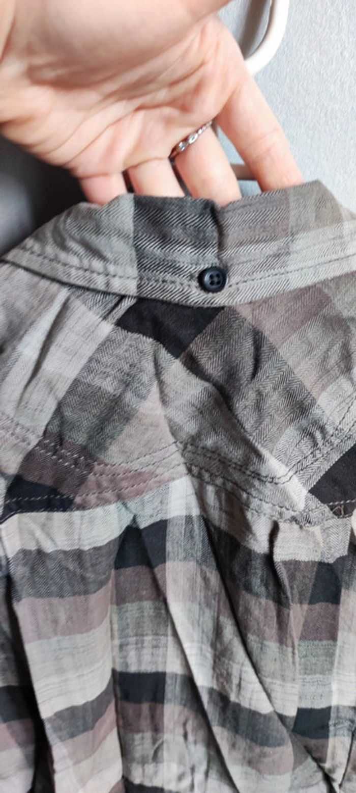 Chemise à carreaux et rayures XL taille 42 noir et grise - photo numéro 9