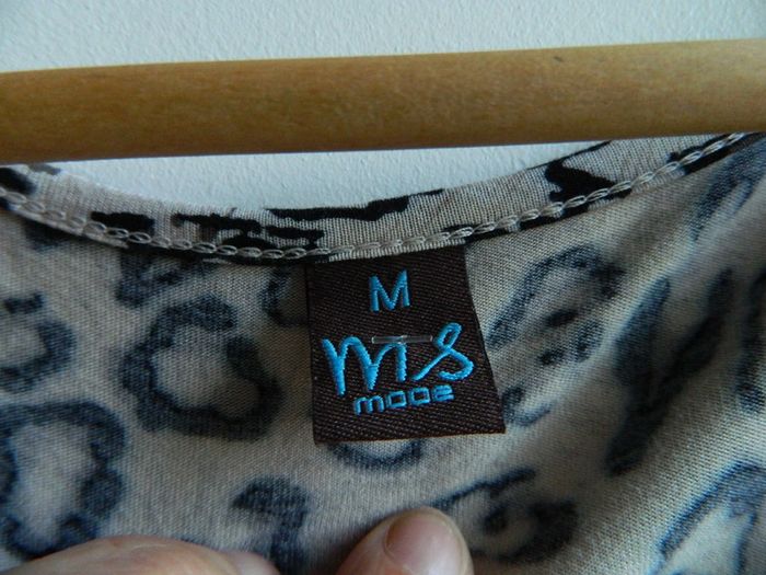 Débardeur T M "M&S mode" léopard - photo numéro 3