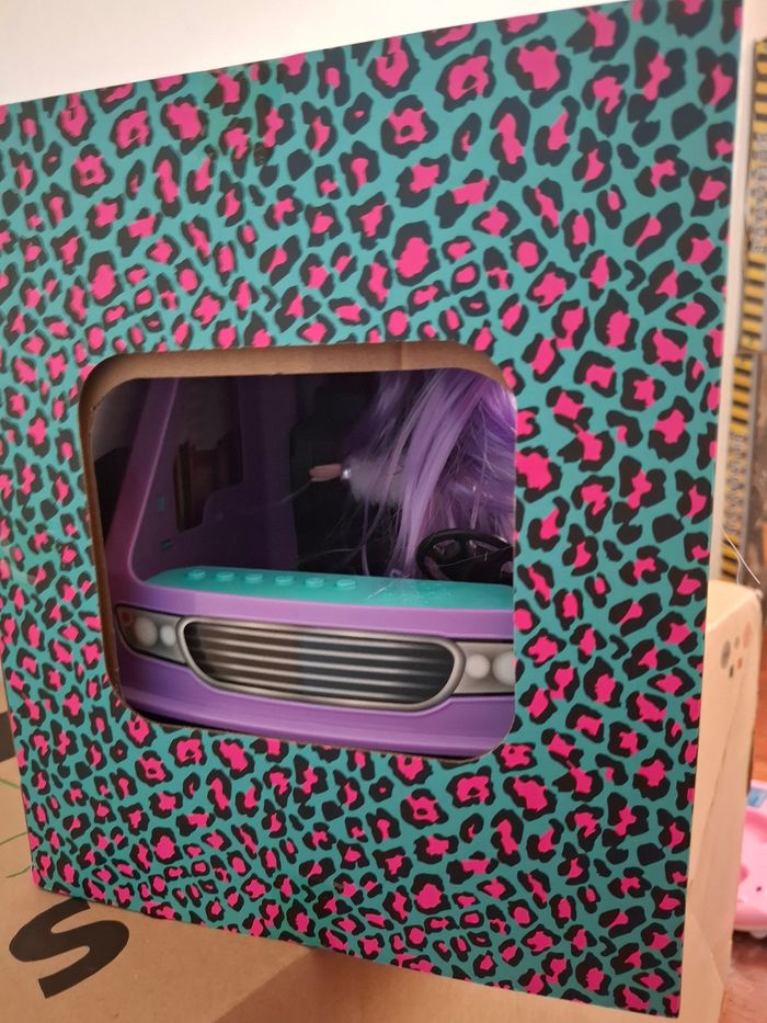 Véhicule, Voiture  Glam squad  pop star van tour avec poupée - photo numéro 3