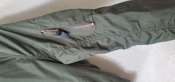 Bombers kaki XS Bershka - photo numéro 3