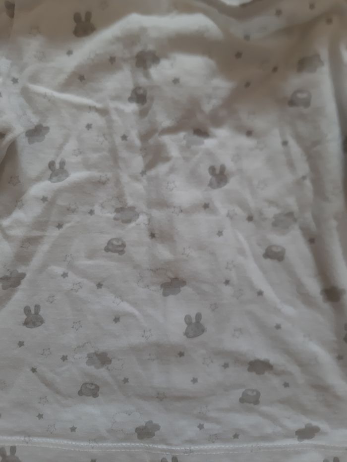 2 tee-shirts manches longues fille blanc et fuschia - Hello Kitty - 6 mois - photo numéro 7