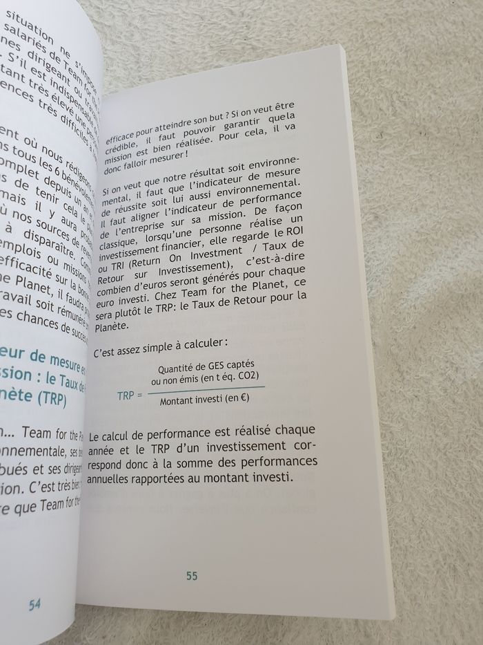 Livre Pisser sous la douche ne suffira pas neuf - photo numéro 4